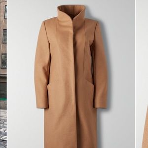 (Never worn) Aritzia Wilfred Cacoon Coat!!!
